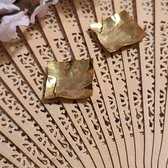 80's earrings Brass for sale - Picture 9 of 14